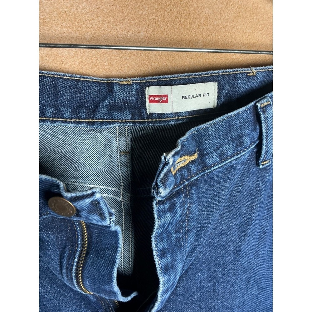 Wrangler Regular Fit Dark Wash Denim Jeans Mens Size 40x30 100% Cotton - Picture 3 of 8